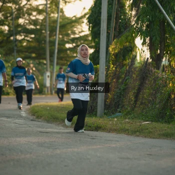 Runner Photo 3470054