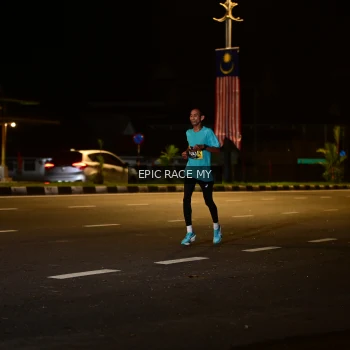 Runner Photo 3470057