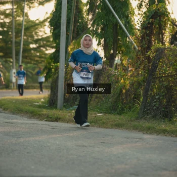 Runner Photo 3470062