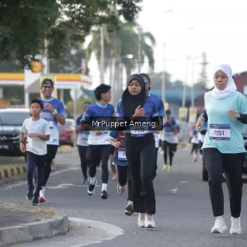 Runner Photo 3470066