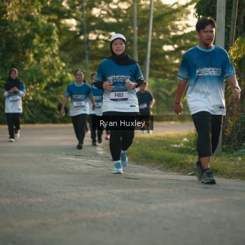Runner Photo 3470077