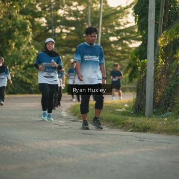 Runner Photo 3470083