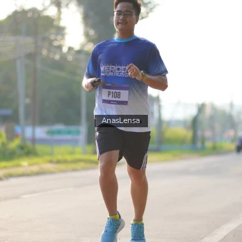 Runner Photo 3470159
