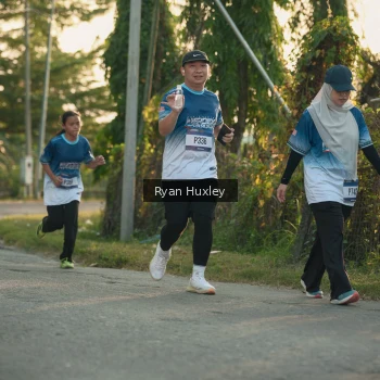 Runner Photo 3470161