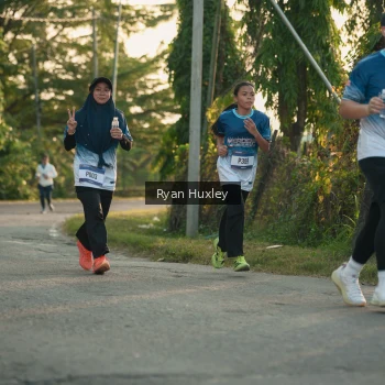 Runner Photo 3470172