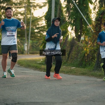 Runner Photo 3470174