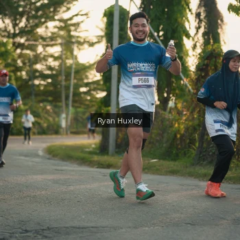 Runner Photo 3470187