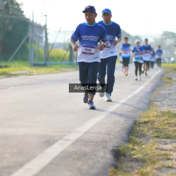 Runner Photo 3470189