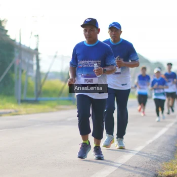 Runner Photo 3470198