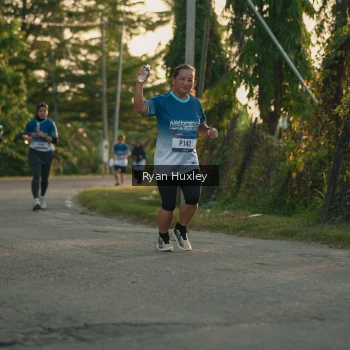 Runner Photo 3470242