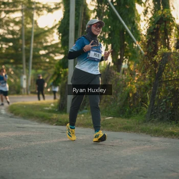 Runner Photo 3470276