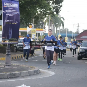 Runner Photo 3470277