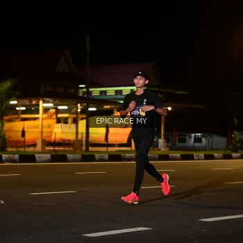 Runner Photo 3470279