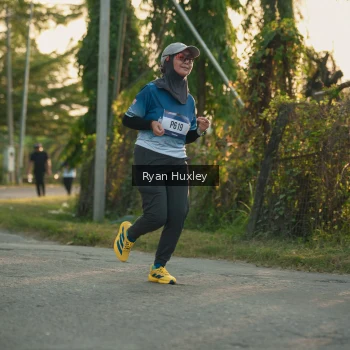 Runner Photo 3470281