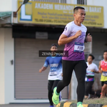 Runner Photo 3470295