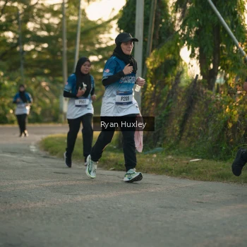 Runner Photo 3470311