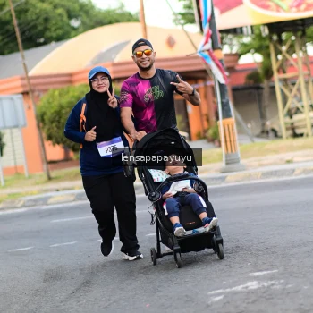 Runner Photo 3470354