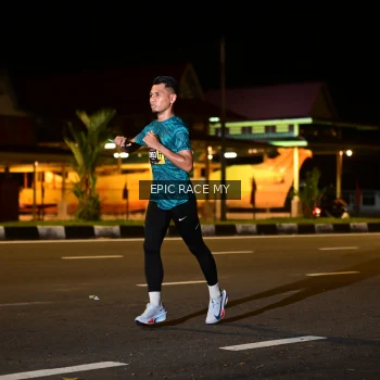 Runner Photo 3470371