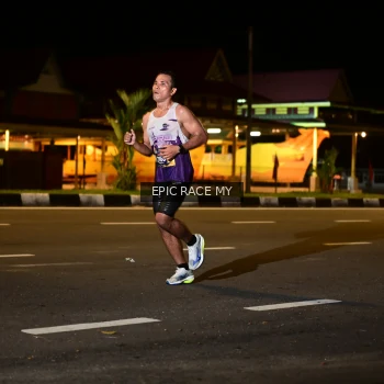 Runner Photo 3470398