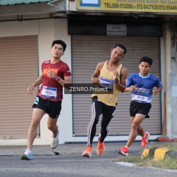 Runner Photo 3470420