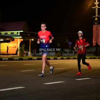 Runner Photo 3470446