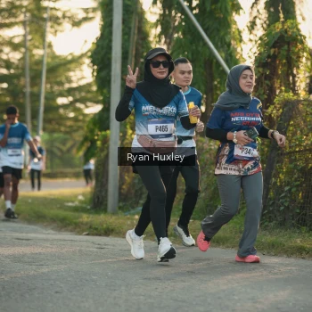 Runner Photo 3470470