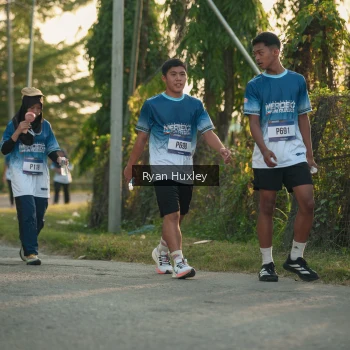 Runner Photo 3470491