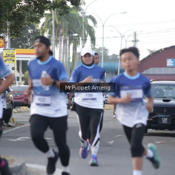 Runner Photo 3470507