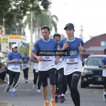 Runner Photo 3470526