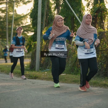 Runner Photo 3470529