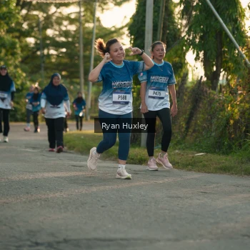 Runner Photo 3470546