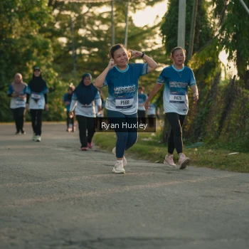 Runner Photo 3470565
