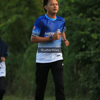 Runner Photo 3470576
