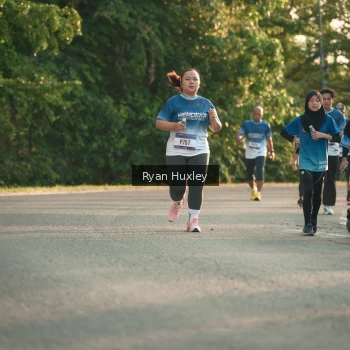Runner Photo 3470583