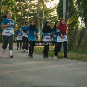 Runner Photo 3470585