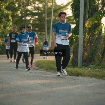 Runner Photo 3470586
