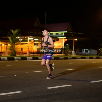 Runner Photo 3470594