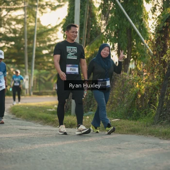 Runner Photo 3470613