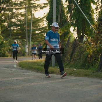 Runner Photo 3470625