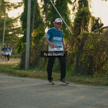 Runner Photo 3470626