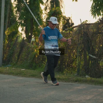 Runner Photo 3470633