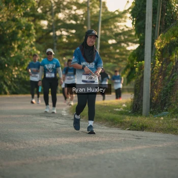 Runner Photo 3470638