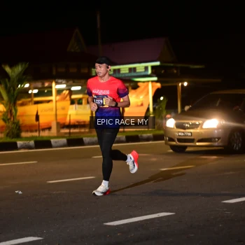 Runner Photo 3470639