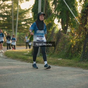 Runner Photo 3470640