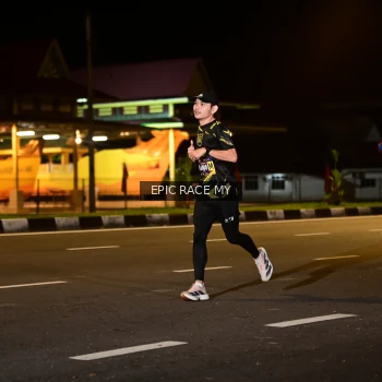 Runner Photo 3470657