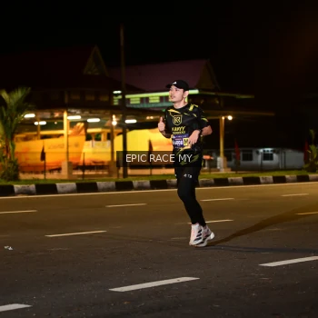 Runner Photo 3470659
