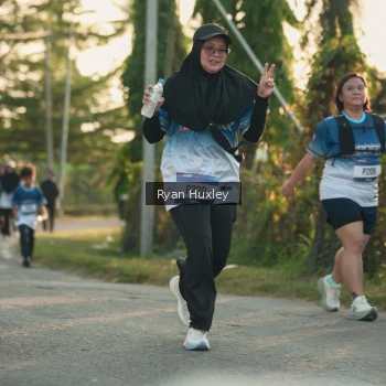 Runner Photo 3470669