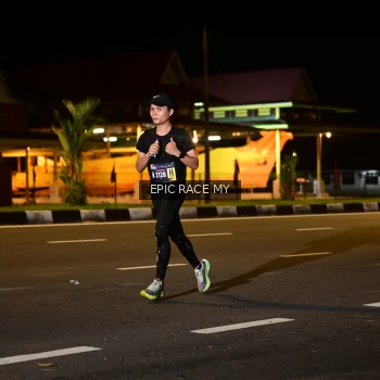 Runner Photo 3470695