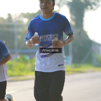 Runner Photo 3470708