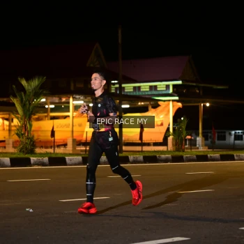 Runner Photo 3470711